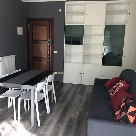 Wally's House Apartman San Remo